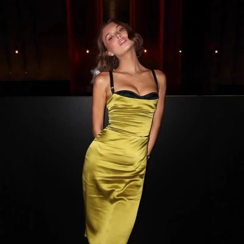 Vivienne Sweetheart Midi