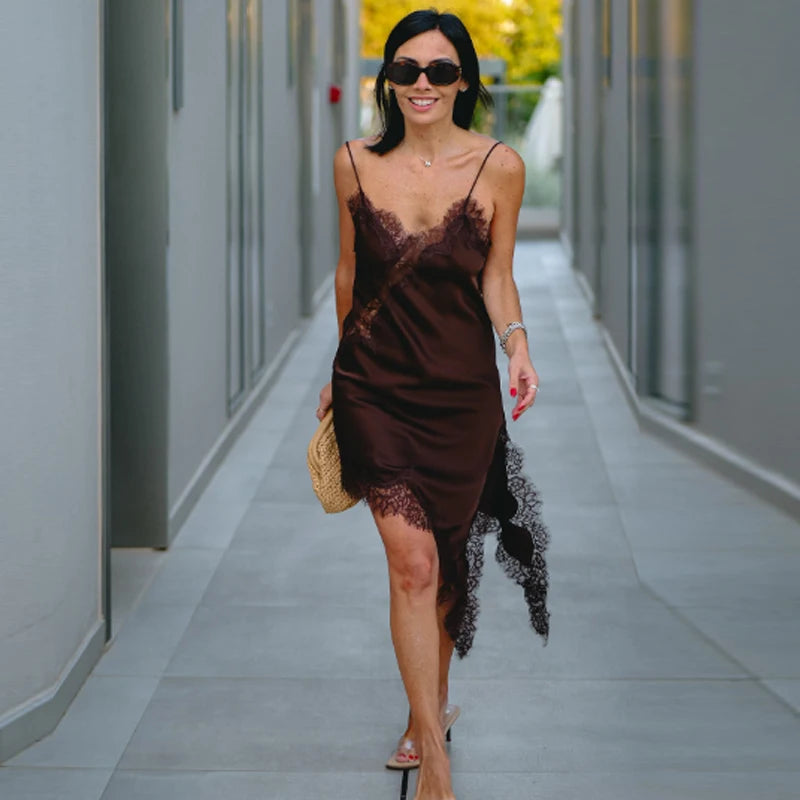 Hana Lace Asymmetric Mini