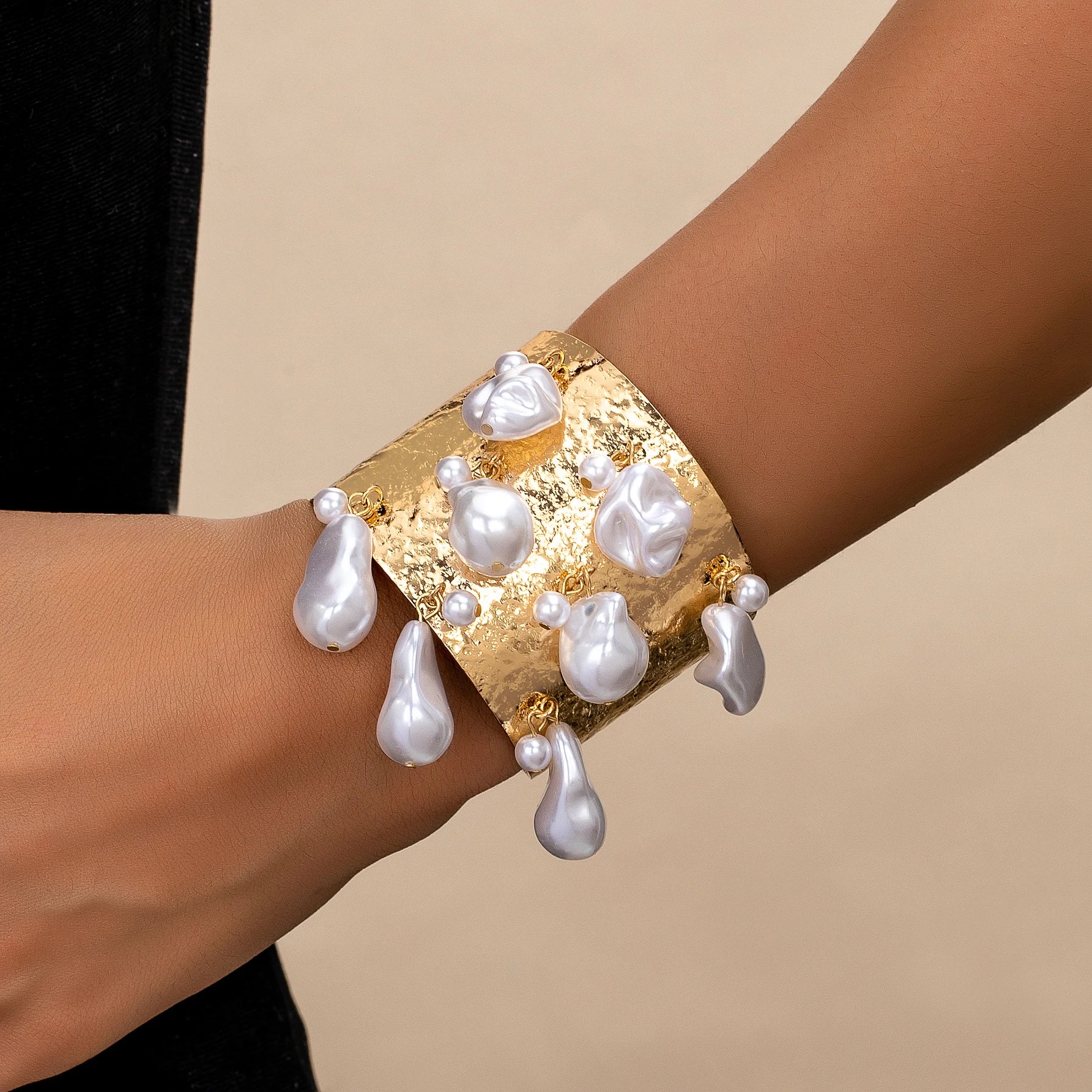Baroque Pearl Bracelet
